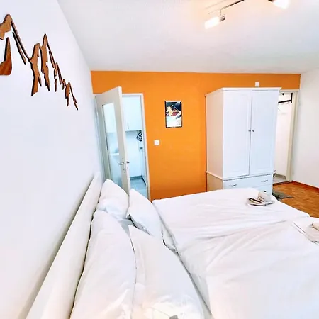 Escape - Stylish & - Steps To Matterhorn Gondola