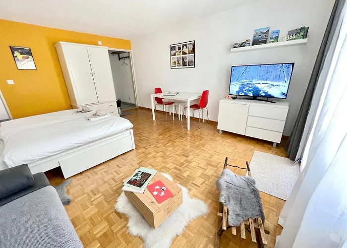 公寓 Escape - Stylish & - Steps To Matterhorn Gondola *