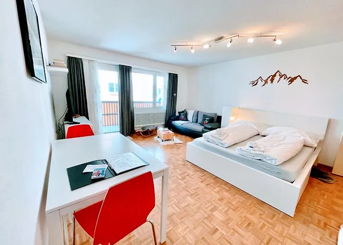 公寓 Escape - Stylish & - Steps To Matterhorn Gondola 采尔马特